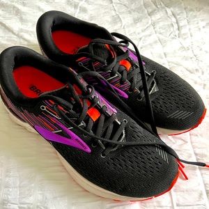 Brooks Running Shoes - barely worn
